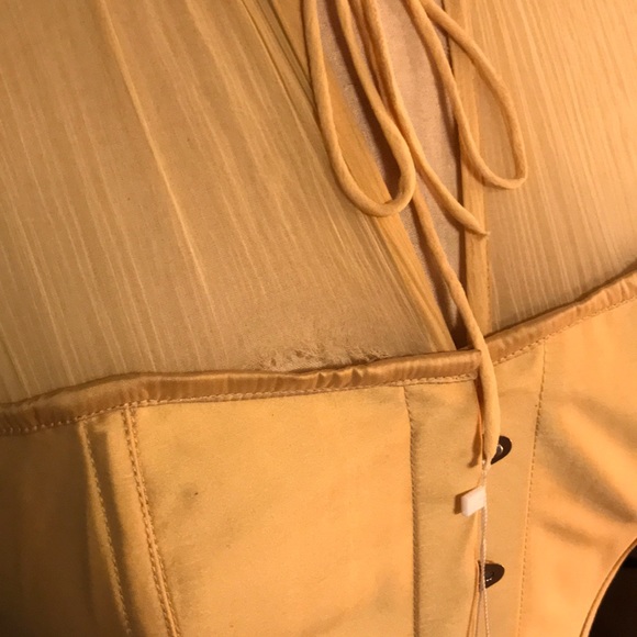 SOLD CorsetStory Champagne/Cream Ruffle Corset - Picture 6 of 8